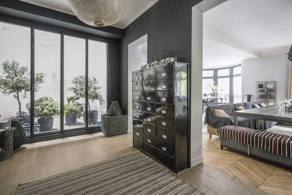 Au vrai chic parisien Au vrai chic parisien