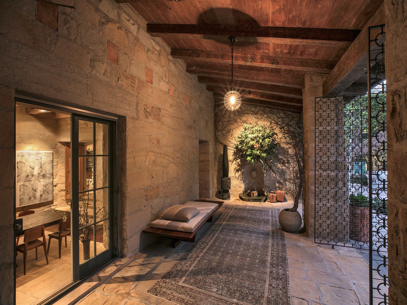 Une maison d'inspiration italienne à Santa Barbara  PLANETE DECO a