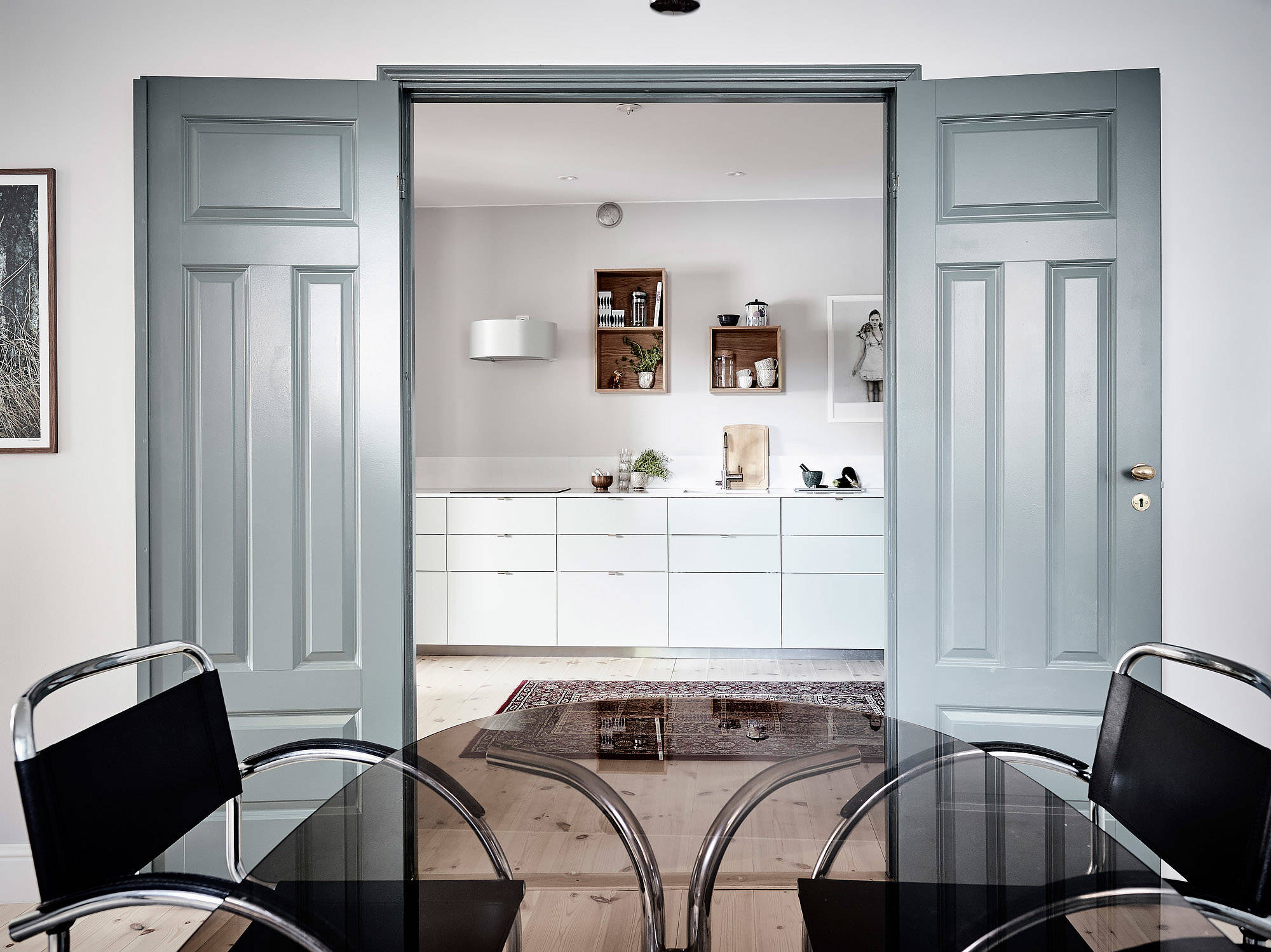 Esprit design dans un appartement classique