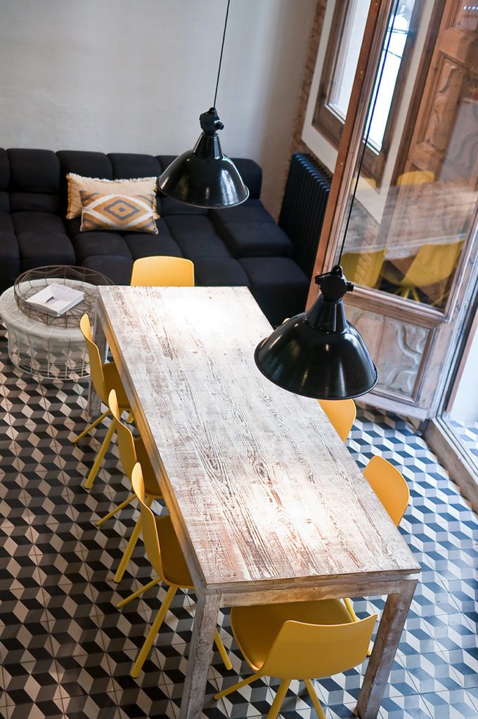 salle à manger table bois mobilier design