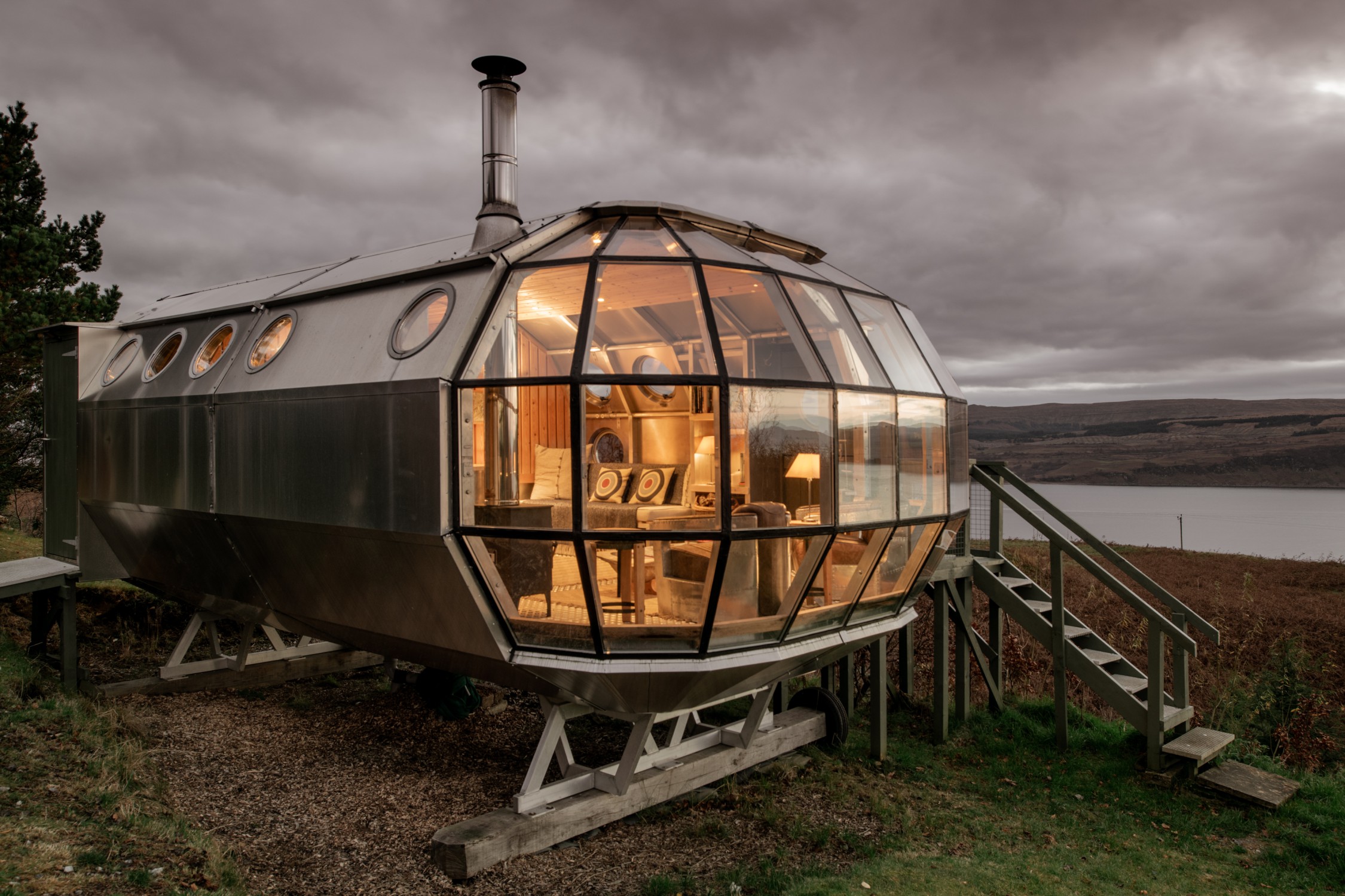une-tiny-house-atypique-prenons-le-temps