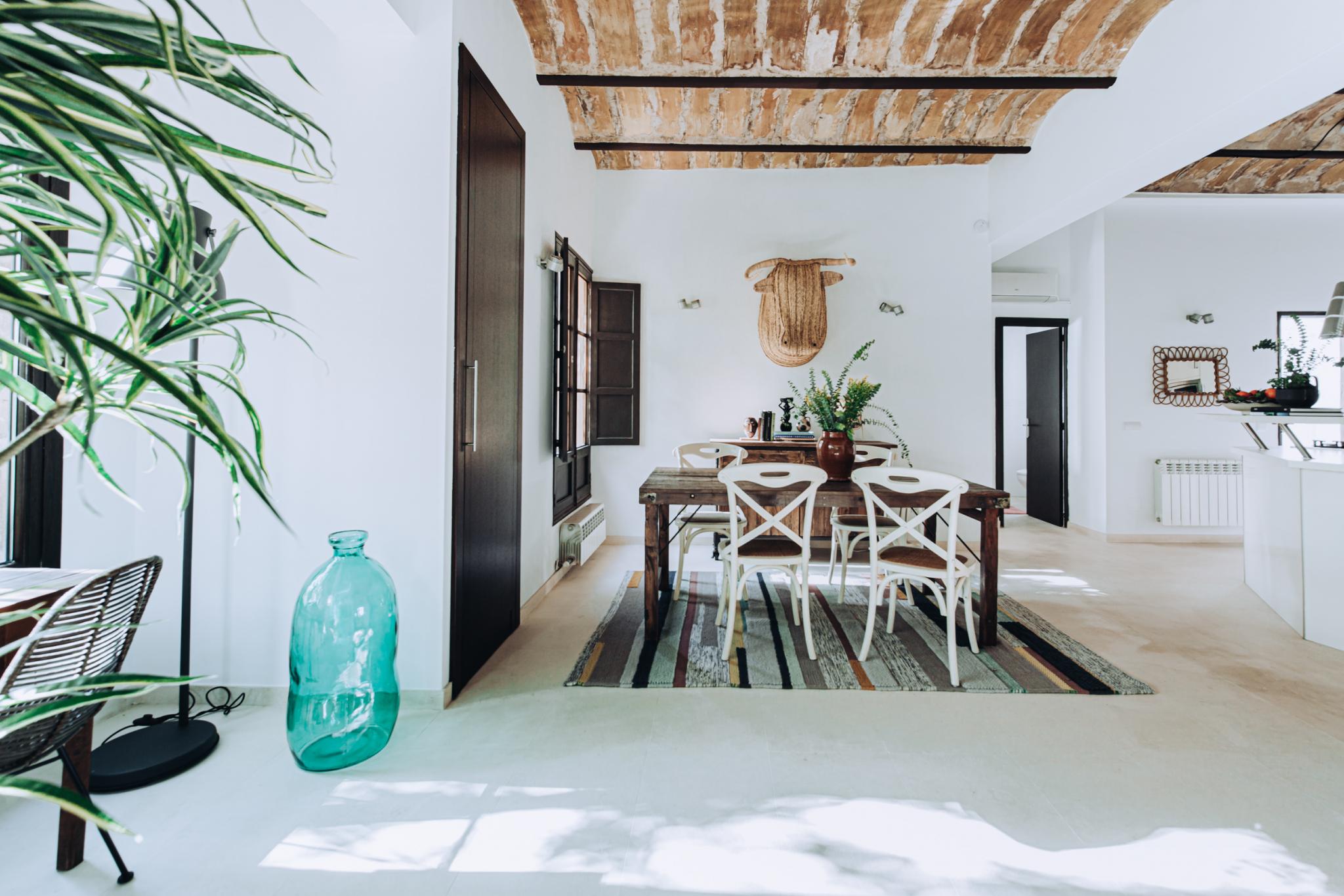 Décoration douce pour un appartement sur une île
