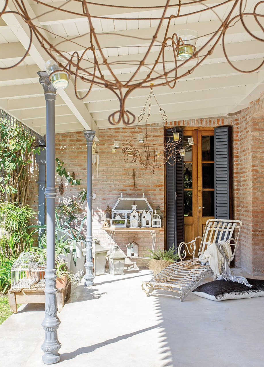 terrasse couverte déco rustique