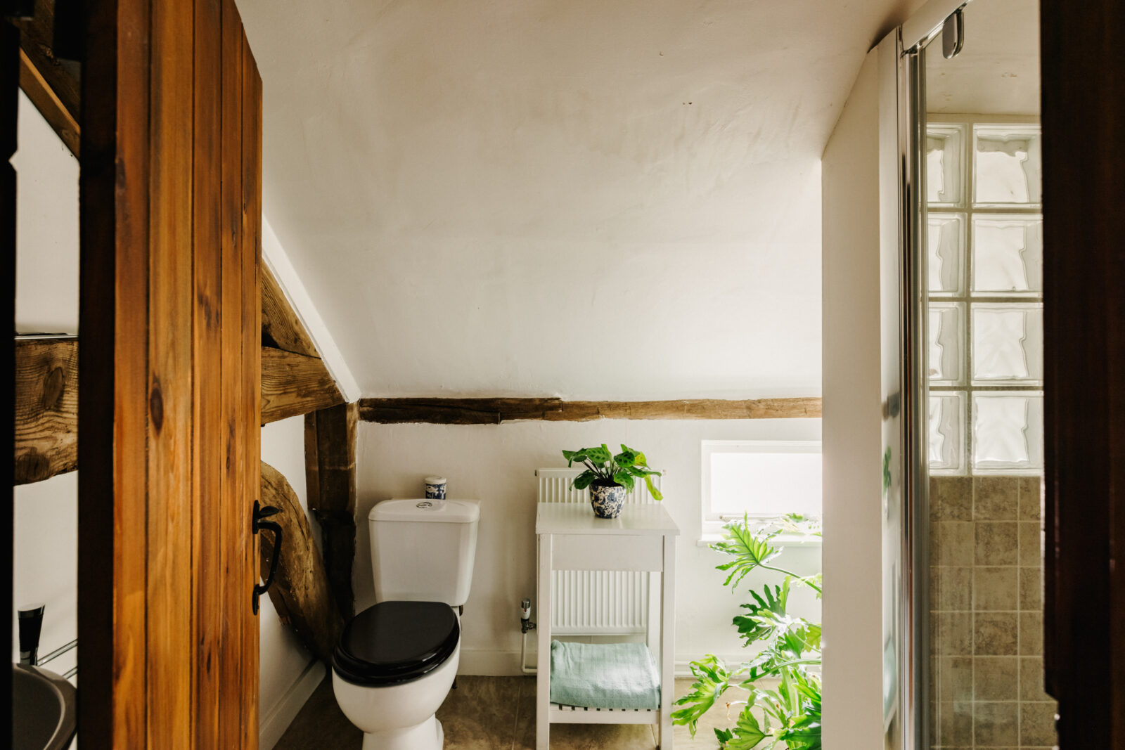 salle de bain maison rustique ancienne