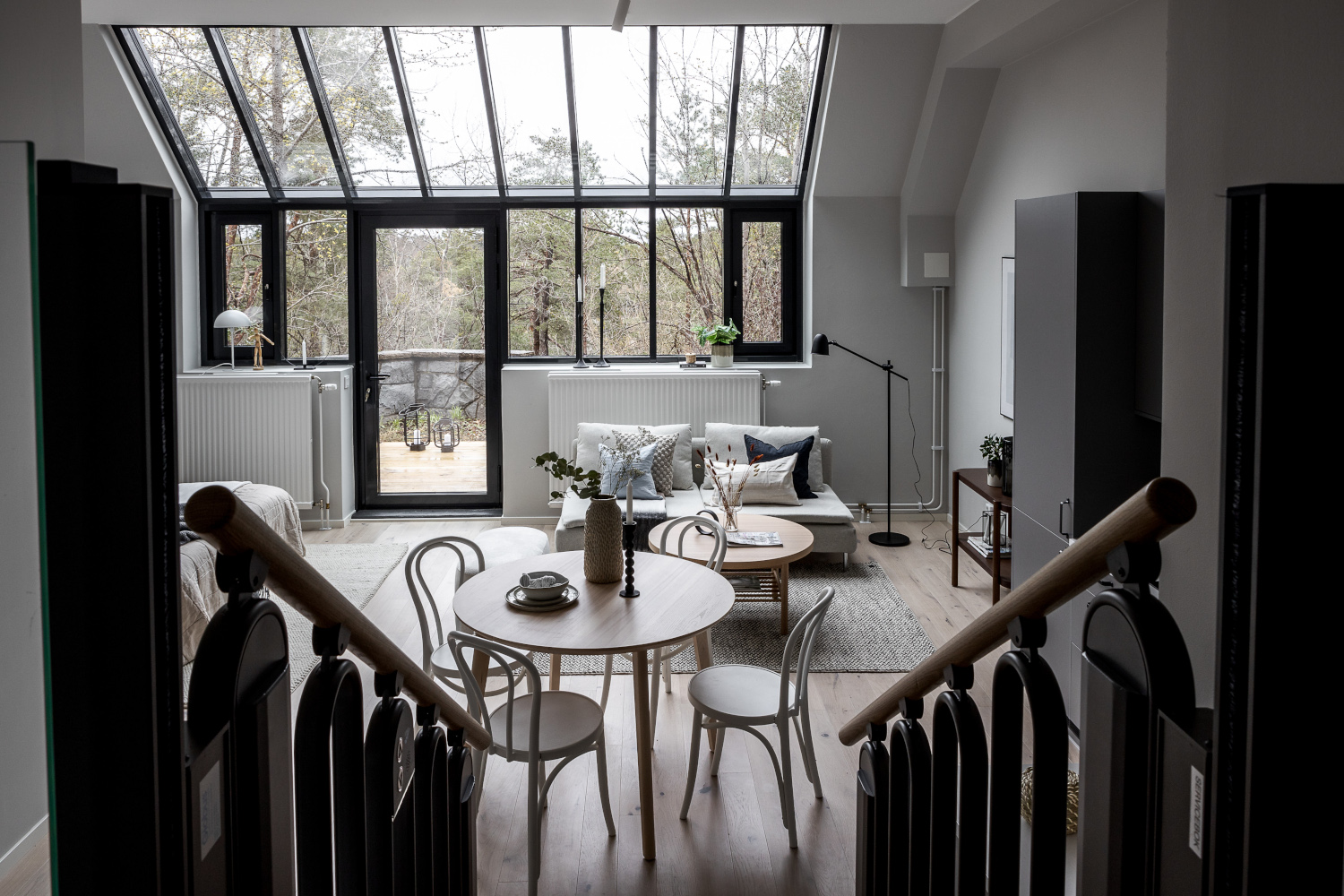 Un grand studio design de 43m2 au style atelier d'artiste