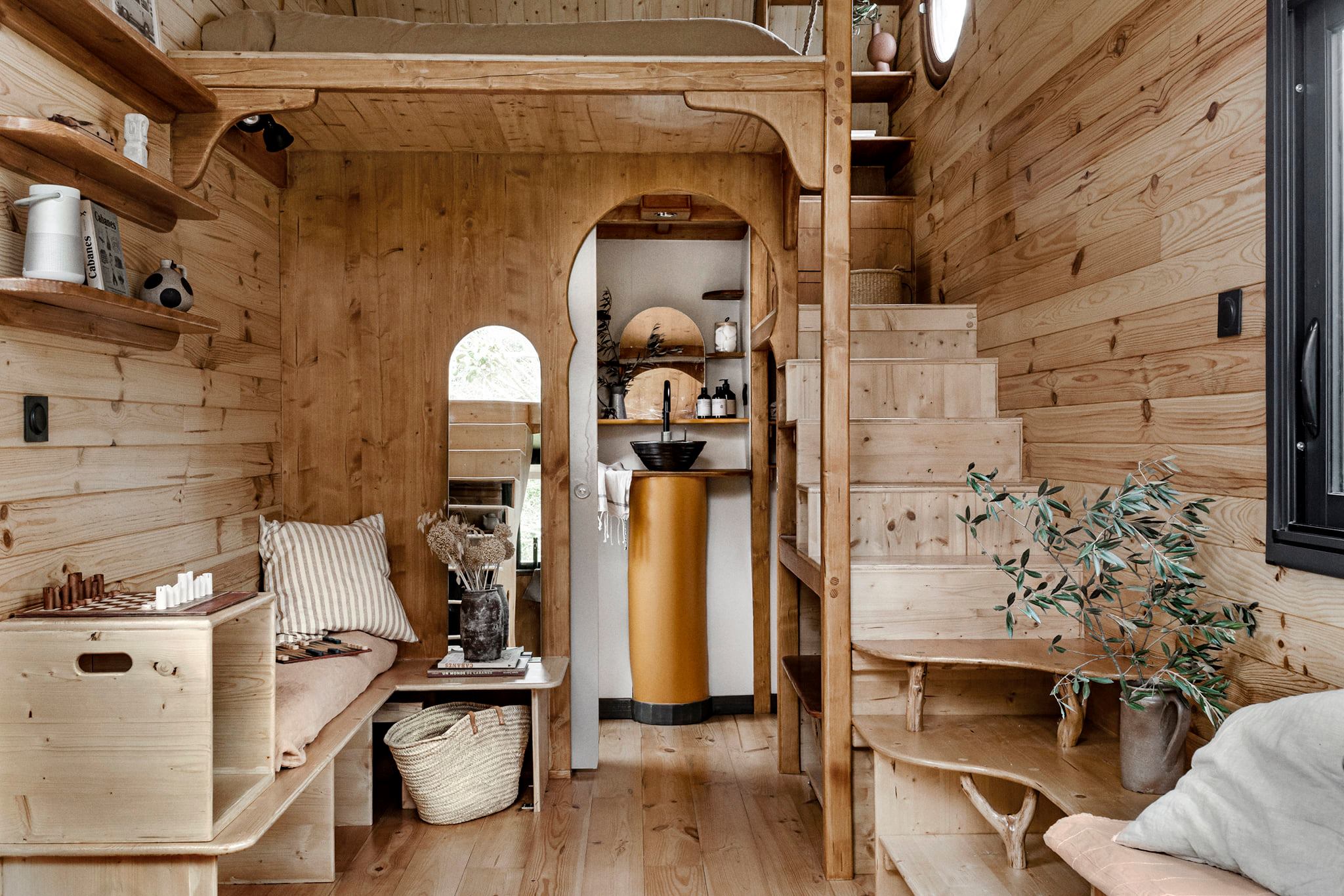 salon tiny house en bois