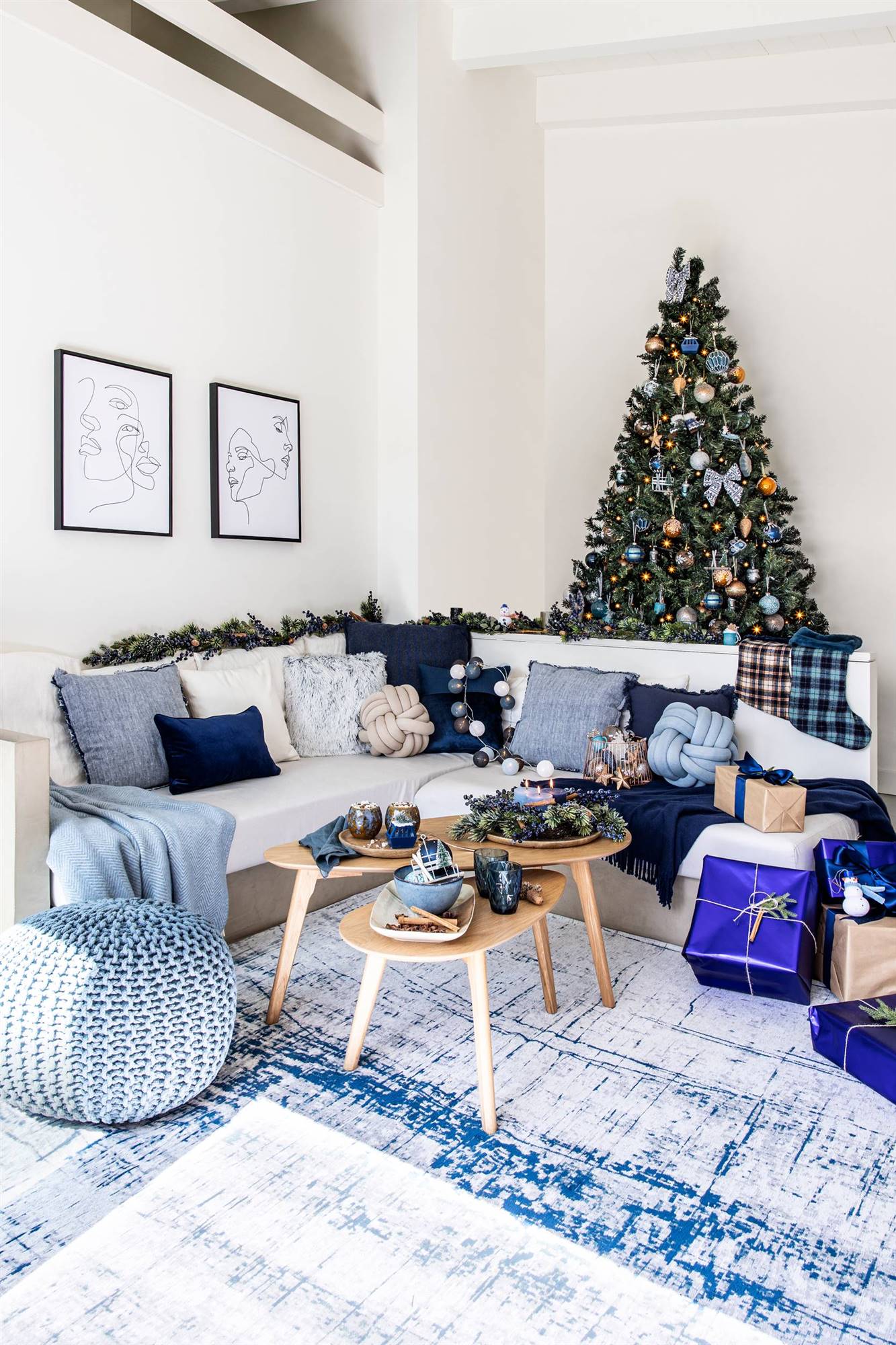 Westwing Noël 2021 décoration bleu et cuivre