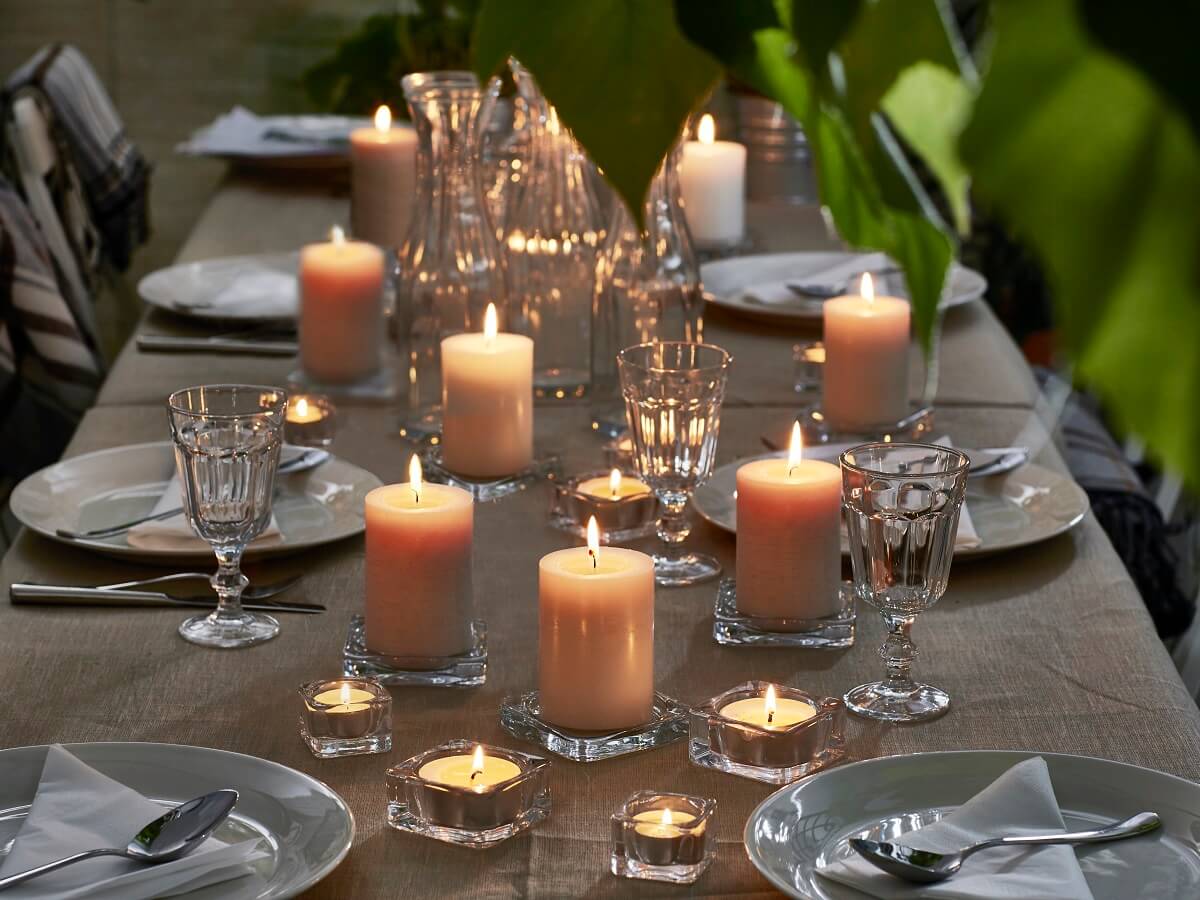 table avec bougies 