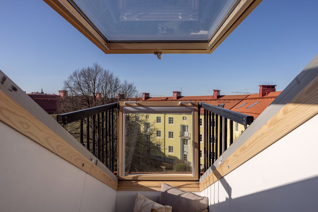fenêtre de toit balcon