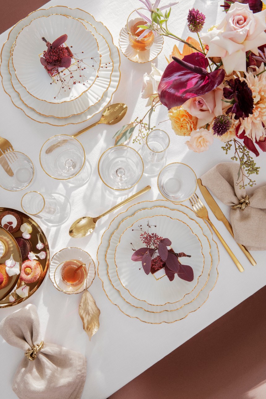 table H&M Home