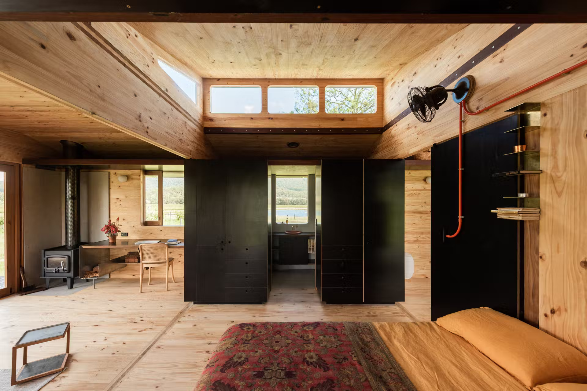Cette petite maison loft de 57m2 peut être commandée en ligne