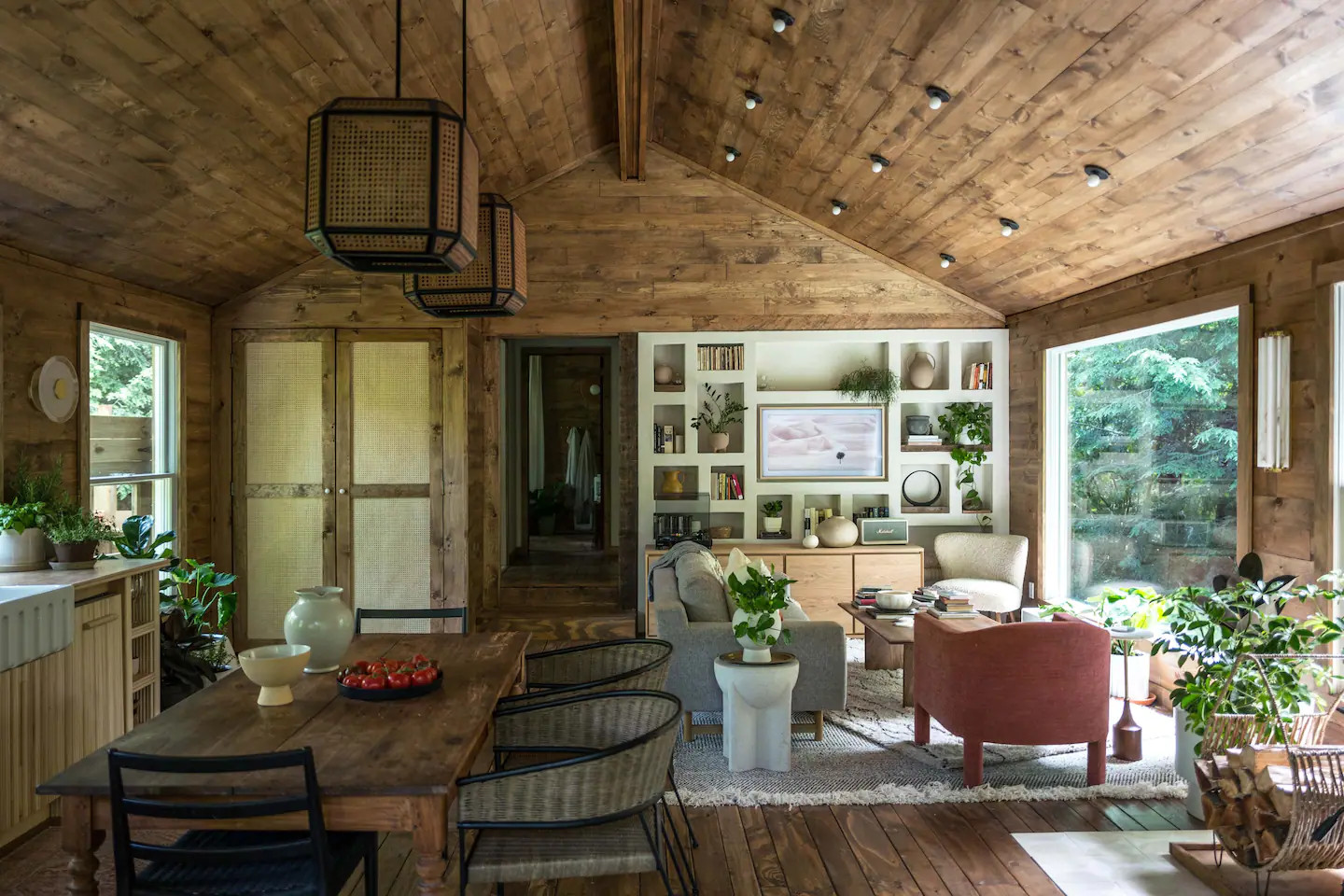 salon cabane en bois décoration contemporaine