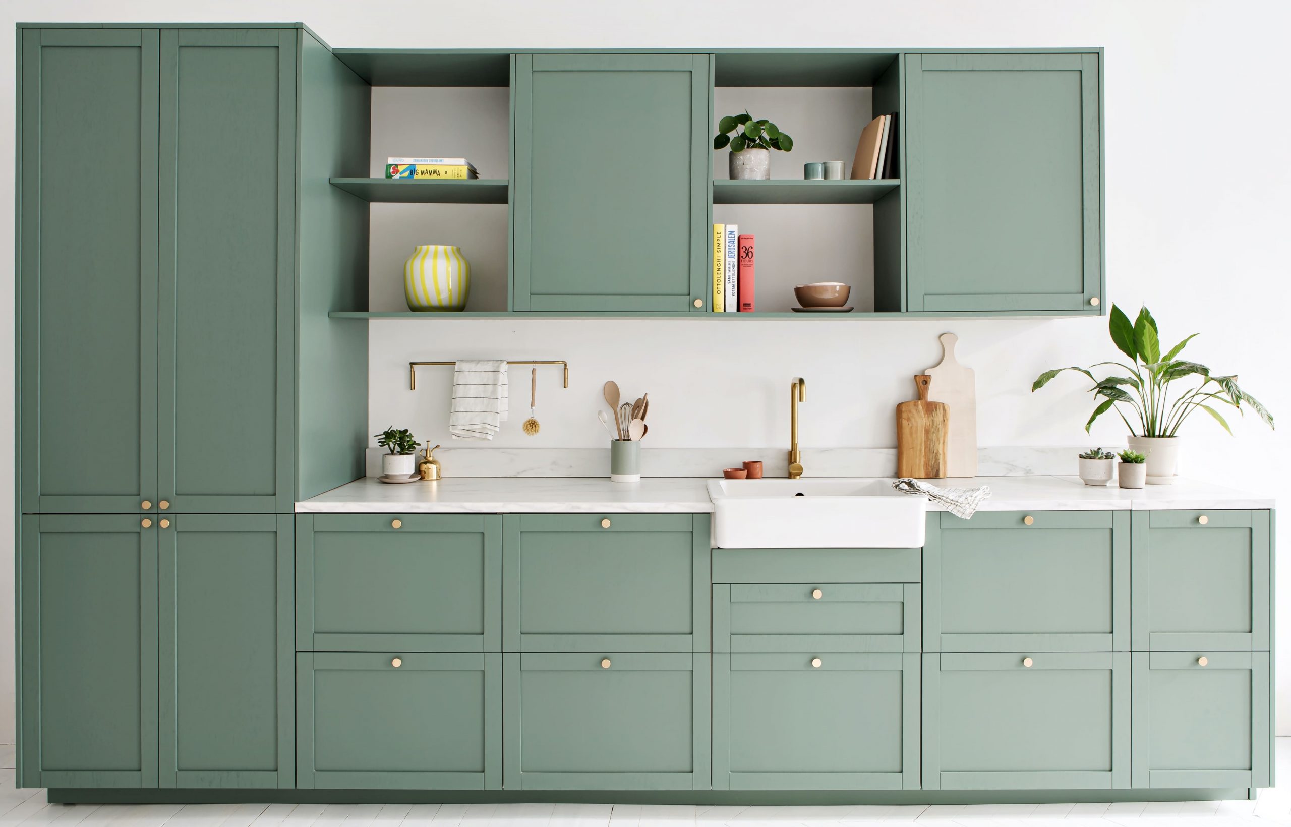 Comment adopter le vert dans une cuisine IKEA avec Plum ?