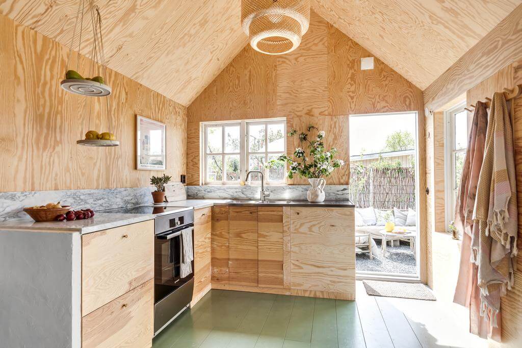 cuisine équipée dans maison en bois