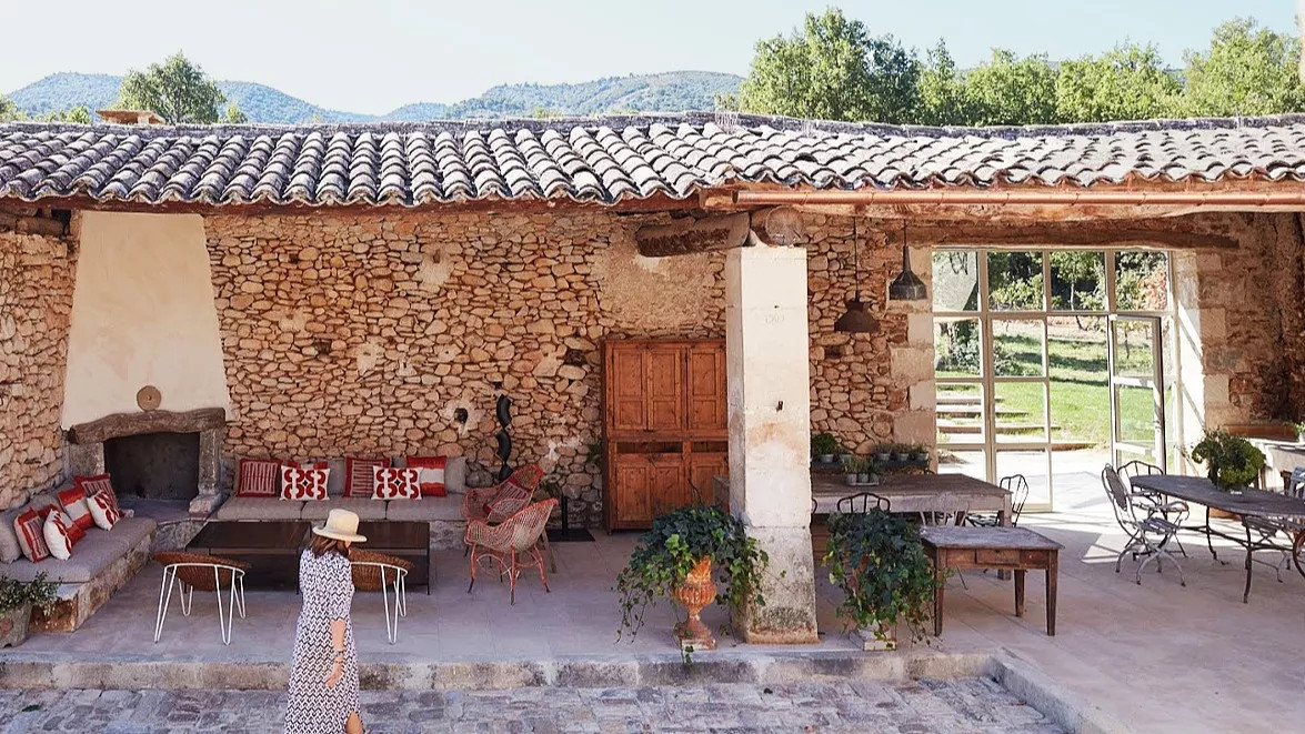 terrasse abritée maison en Provence