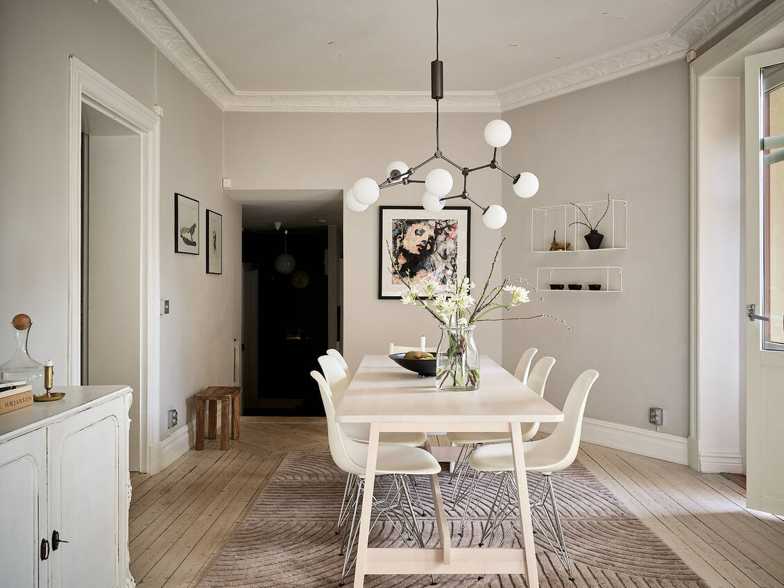 salle à manger appartement suédois décoration contemporaine