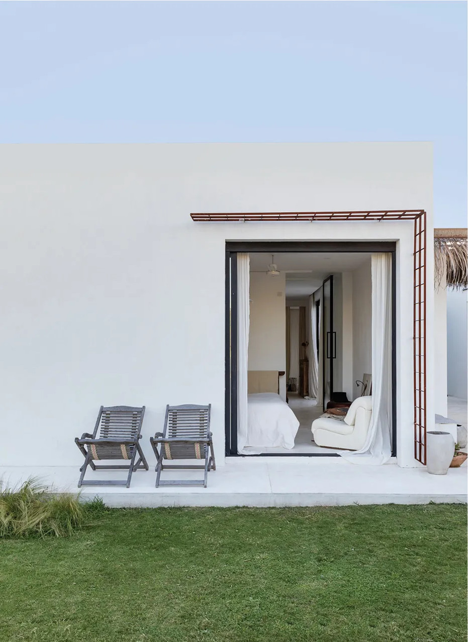 terrasse maison minimaliste décoration blanche