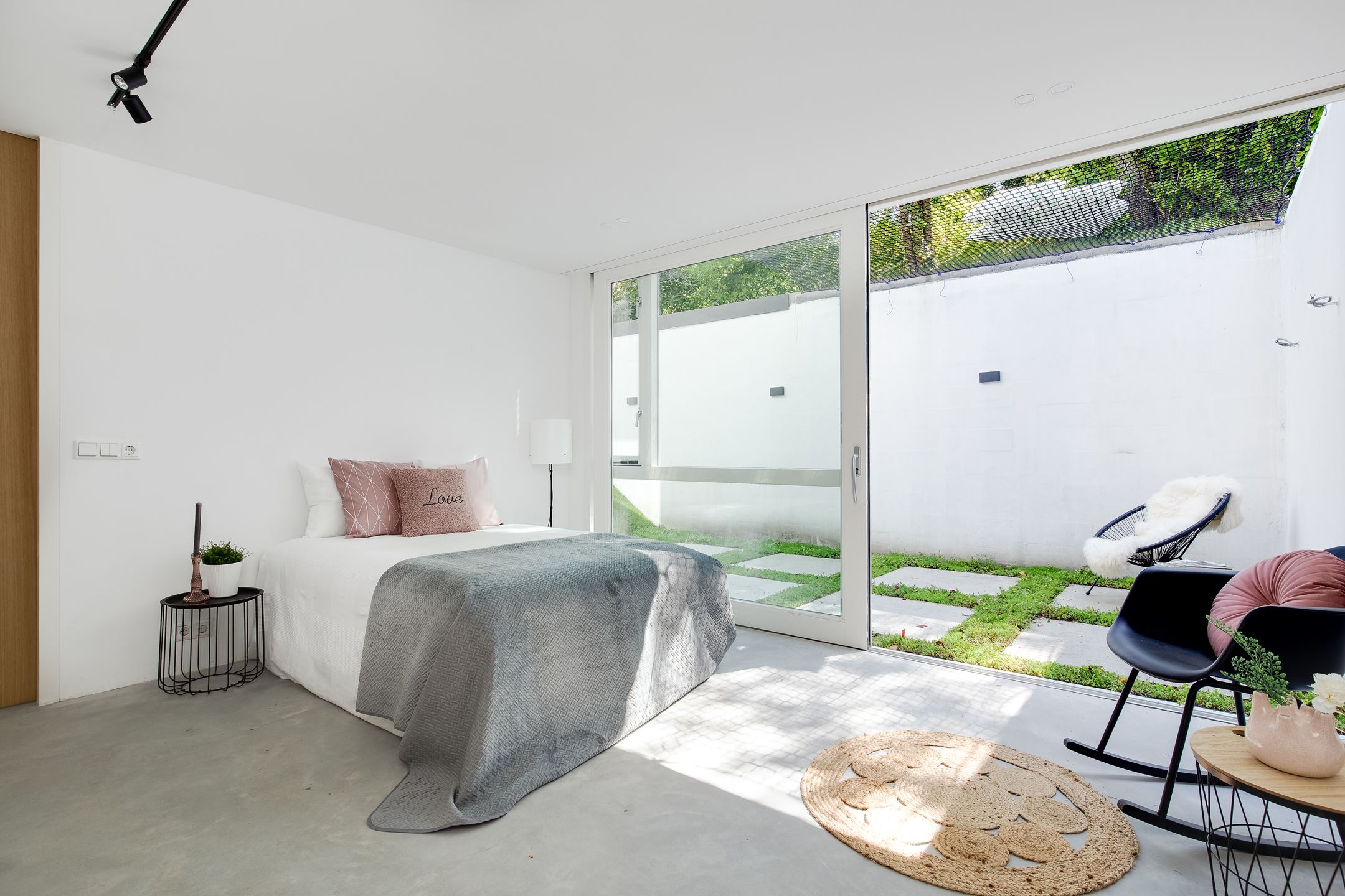 chambre minimaliste maison contemporaine