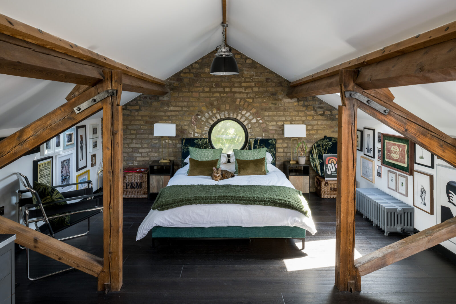 Un loft londonien dans une ancienne gare d'omnibus victorienne