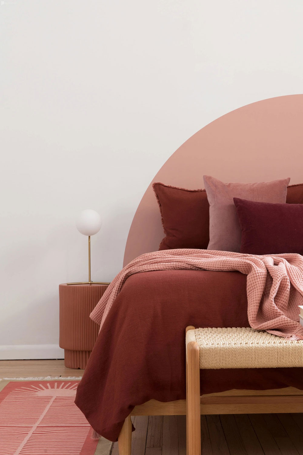 Decorazione in terracotta della camera da letto al piano superiore
