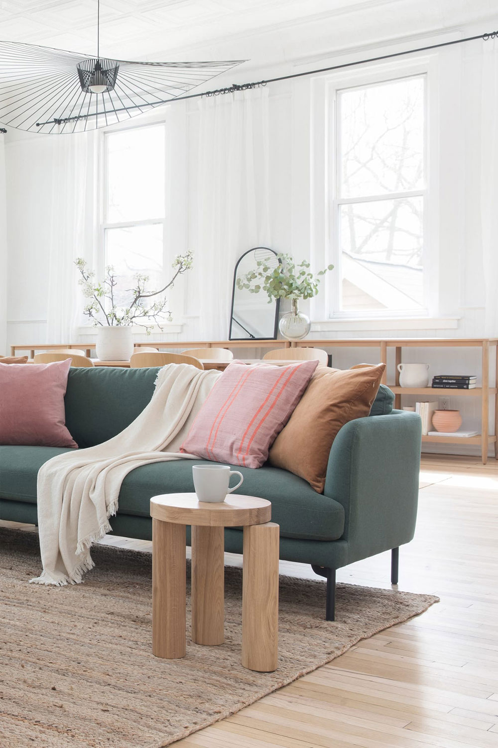 Loft con arredamento contemporaneo