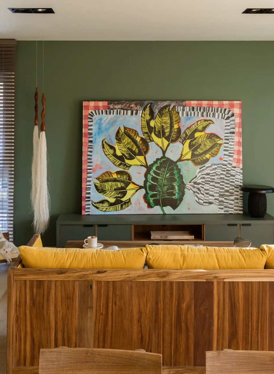 salon décoration contemporaine mur vert