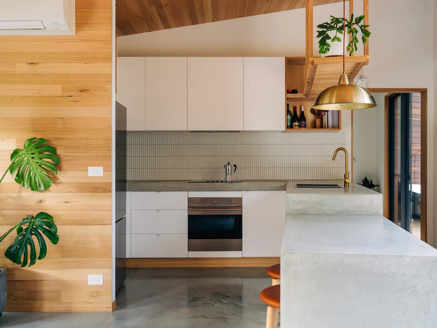 cuisine design béton maison en bois contemporaine 