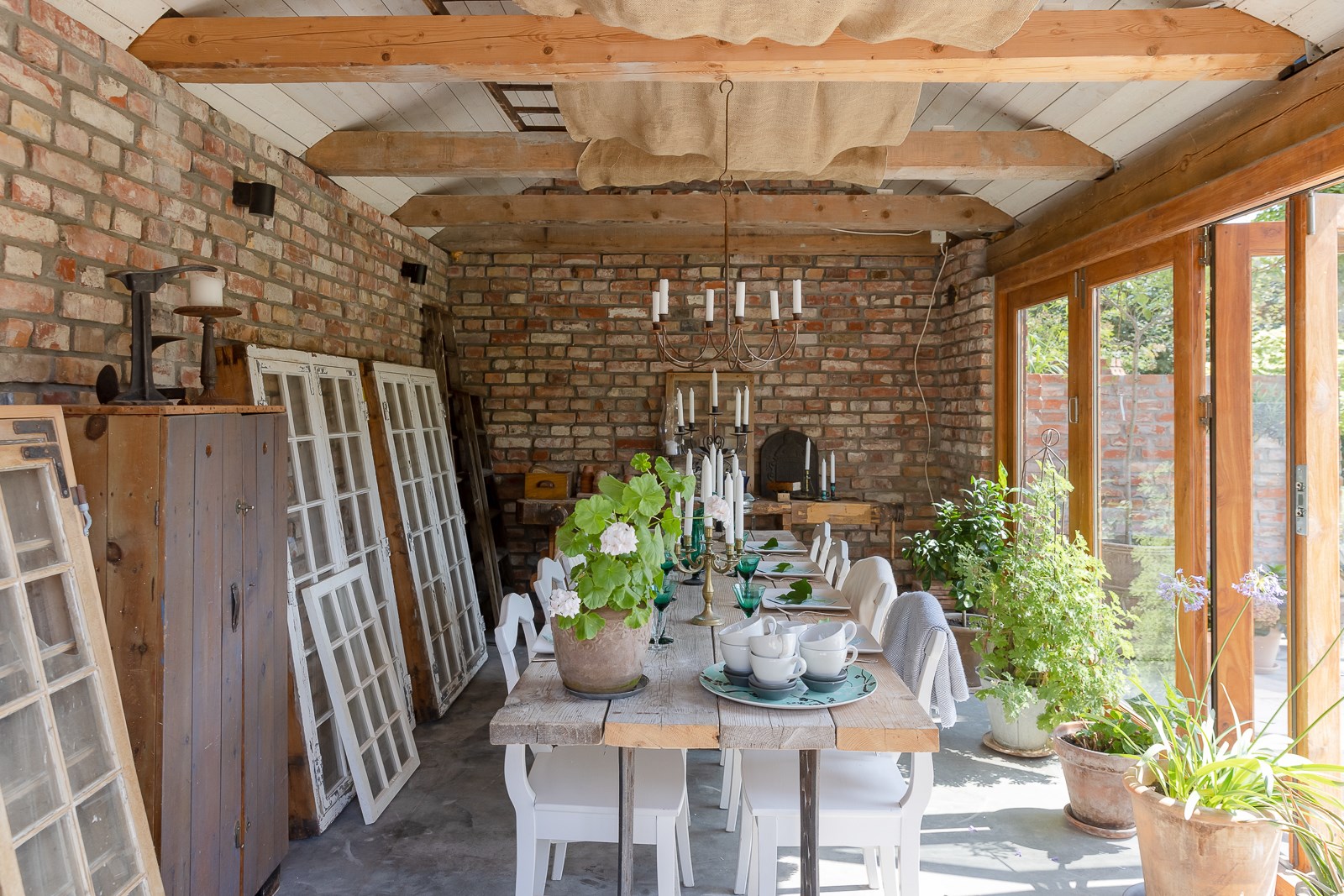 Une maison ancienne au charme rustique sur la côte suédoise