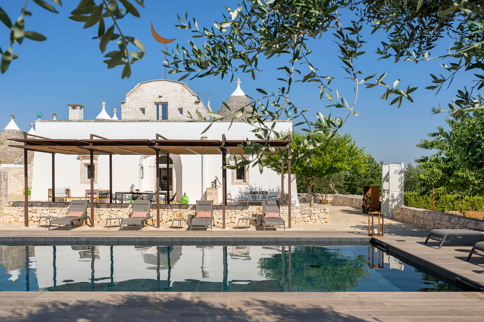 terrasse avec piscine trullo Pouilles Casa Badra