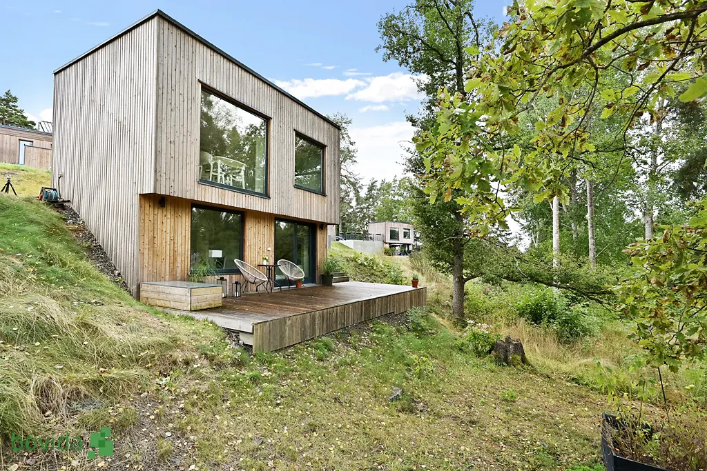Construire Une Maison Sur Un Terrain En Pente | Ventana Blog