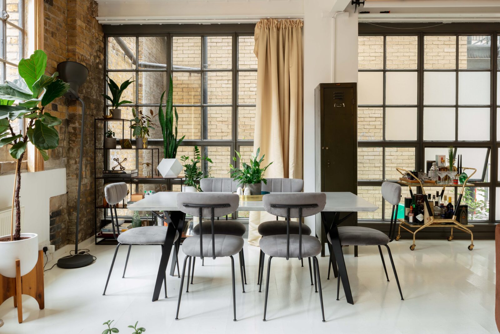 London Loft Dining Room