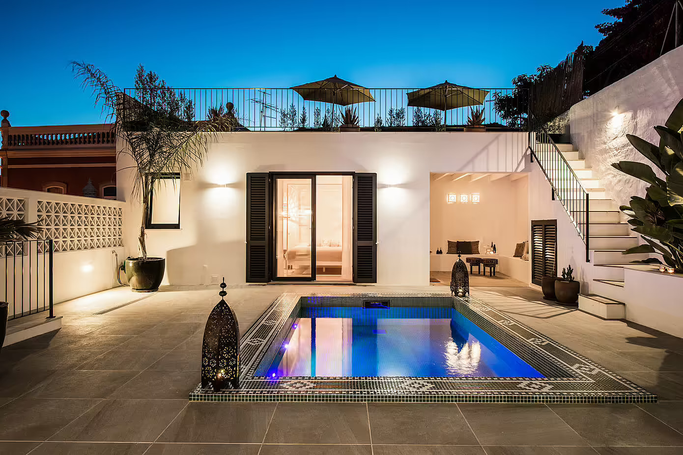 patio avec piscine maison de vacances Casa Mourisca