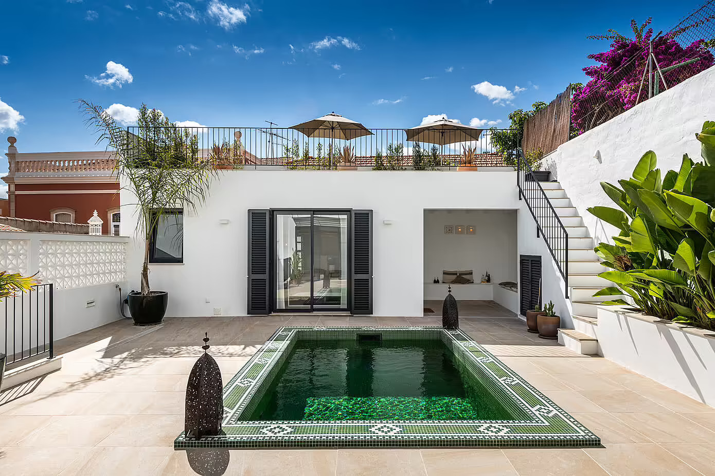 patio avec piscine maison de vacances Casa Mourisca