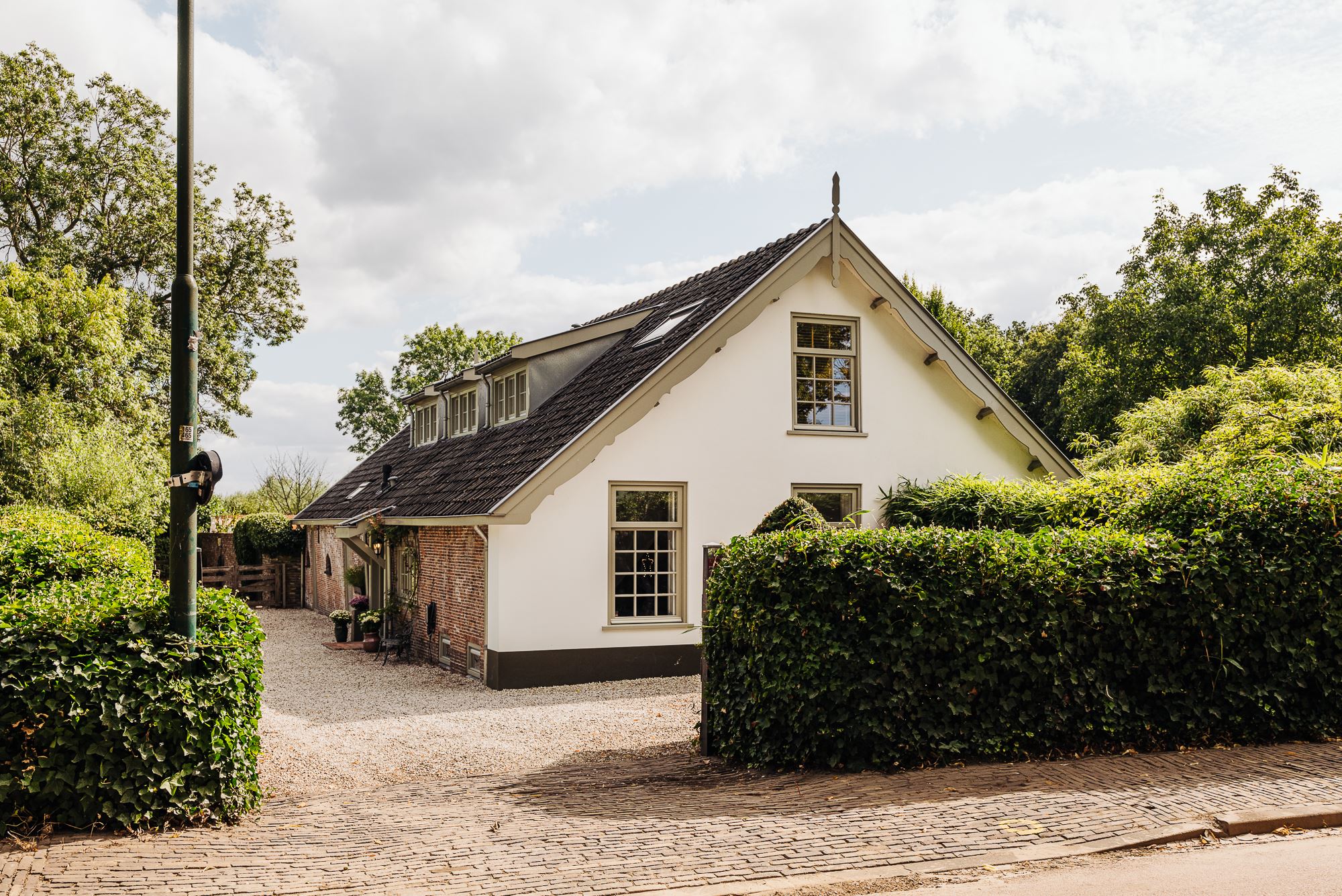 Een gerenoveerde boerderij in Nederland