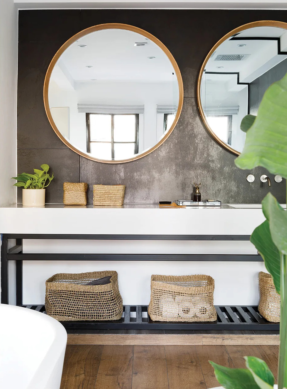 casa ático baño gris diseño