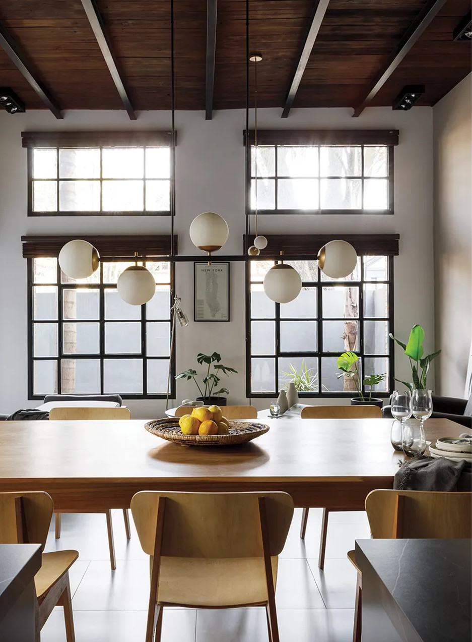 sala de estar de la casa tipo loft