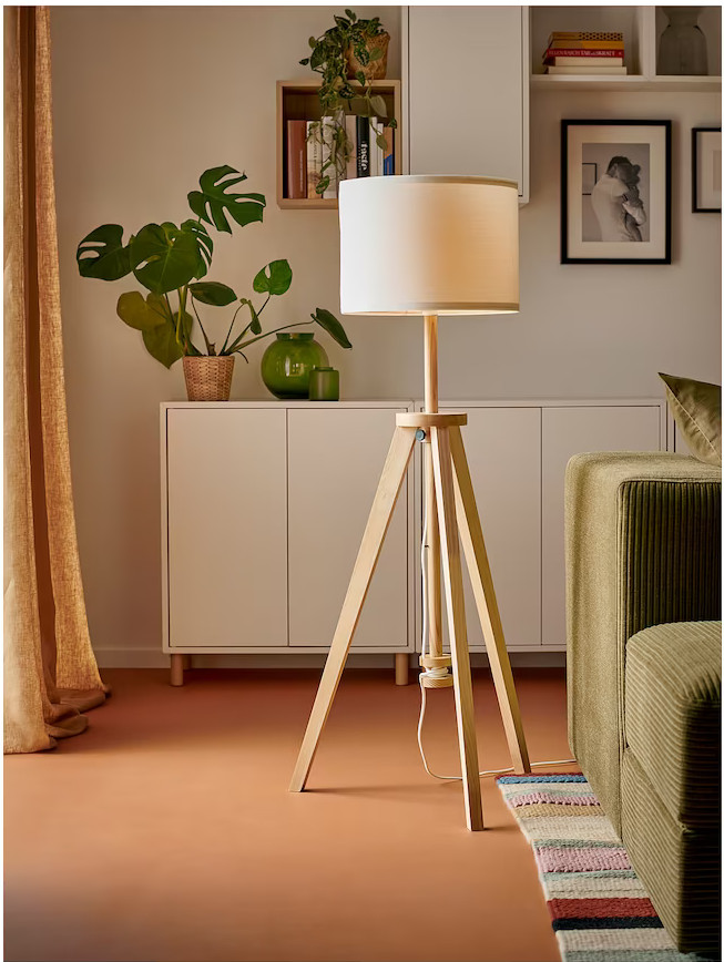 lampadaire trépied bois IKEA