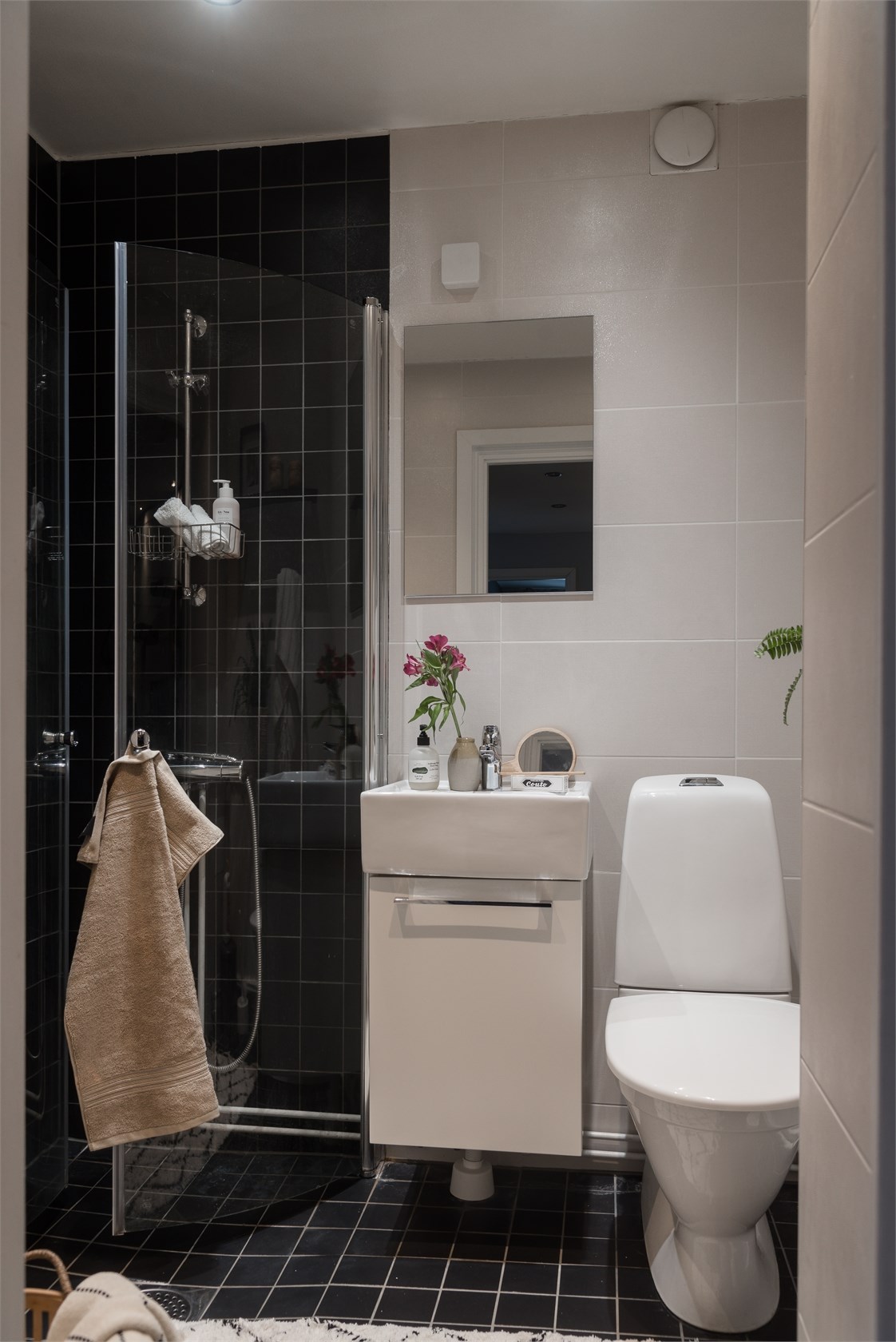 salle de bain design décoration grise