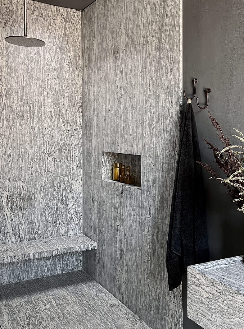 salle de bain pierre grise