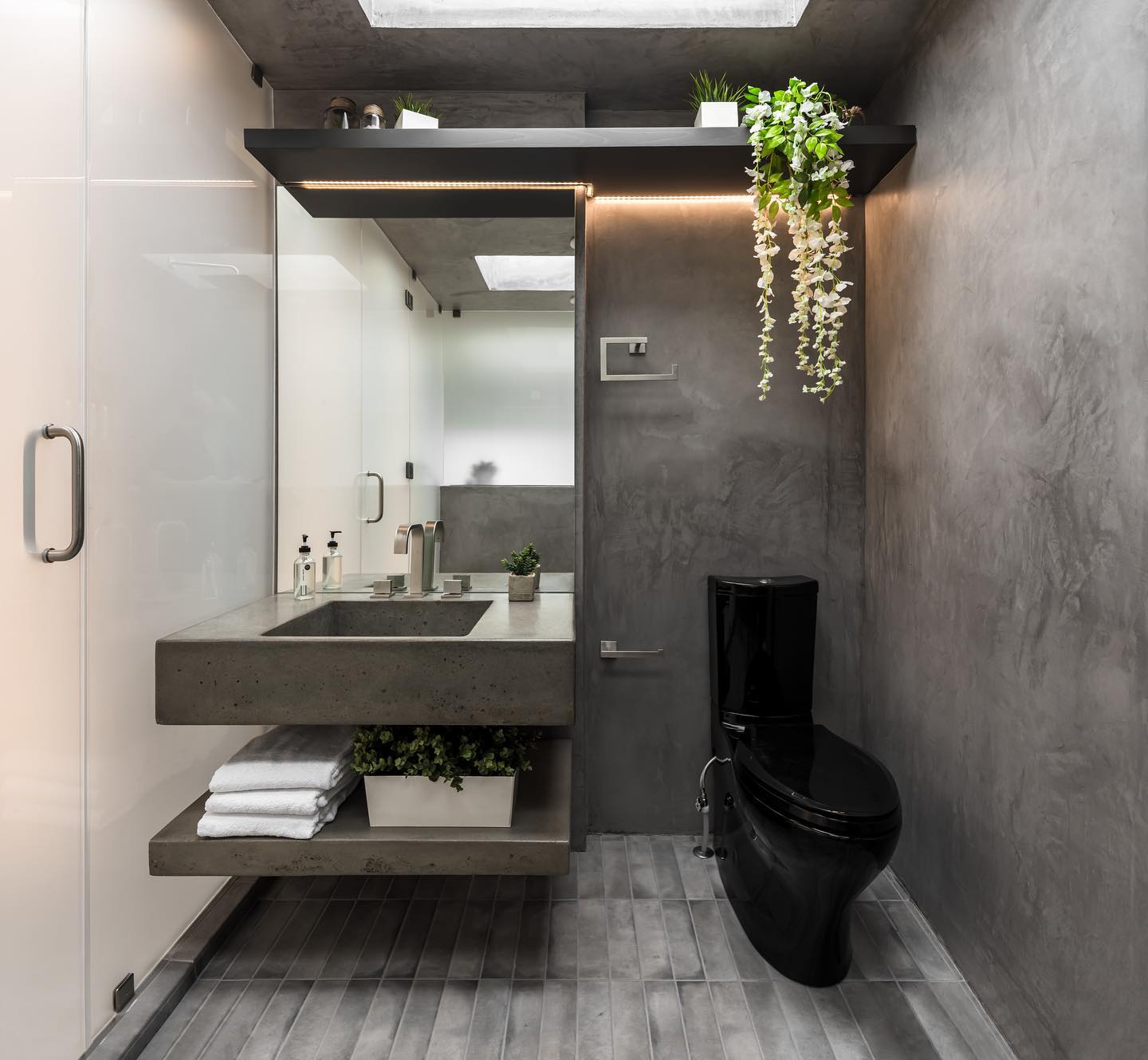 salle de bain design béton mini maison design en bois