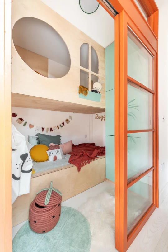 chambre enfant décoration colorée