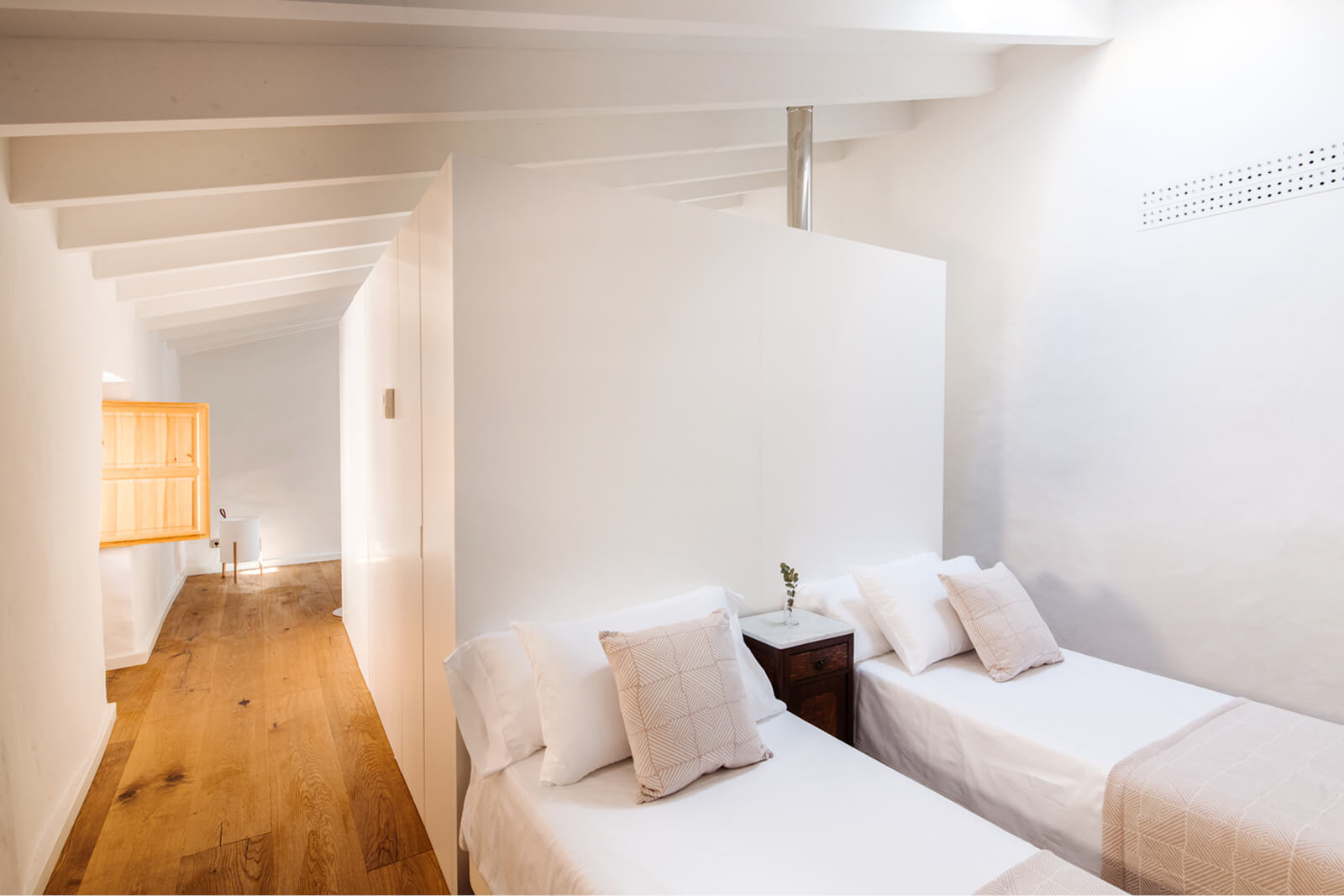 chambre à deux lits maison en pierre Majorque